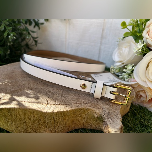 Kate Spade Leather Elegant Whiteand gold buckle Women's Size S NEW